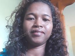 Leonah_